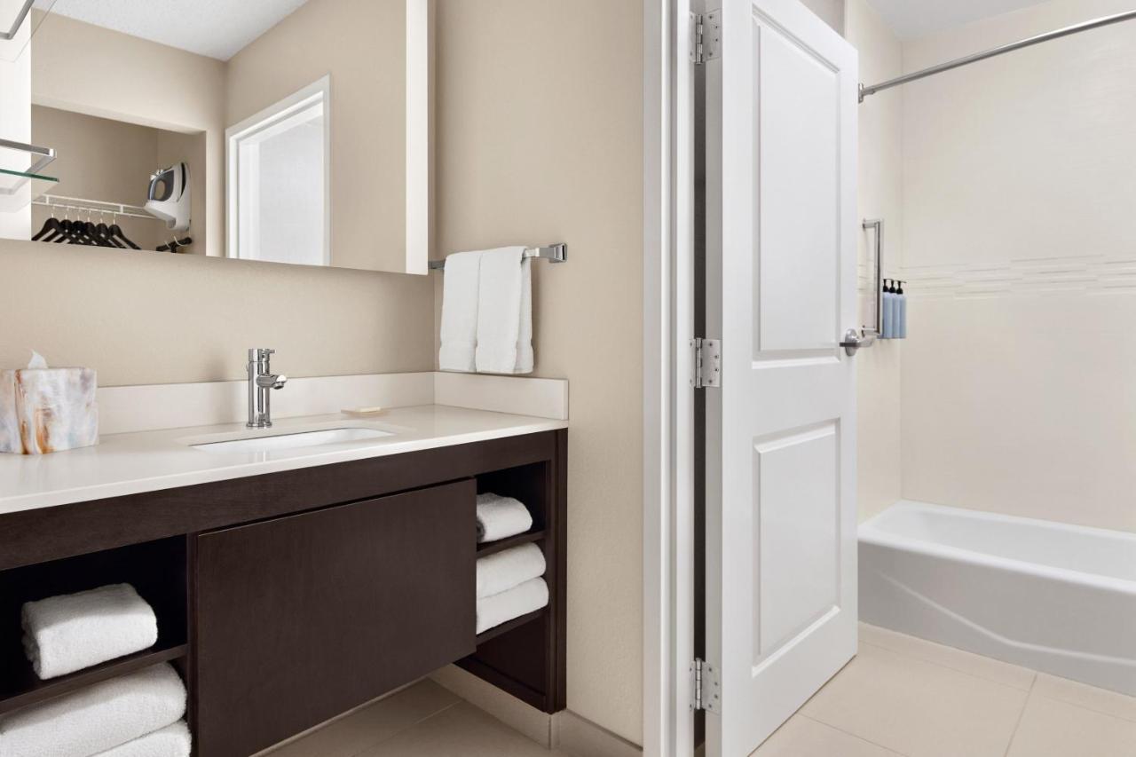 Residence Inn By Marriott Harrisburg Carlisle Buitenkant foto