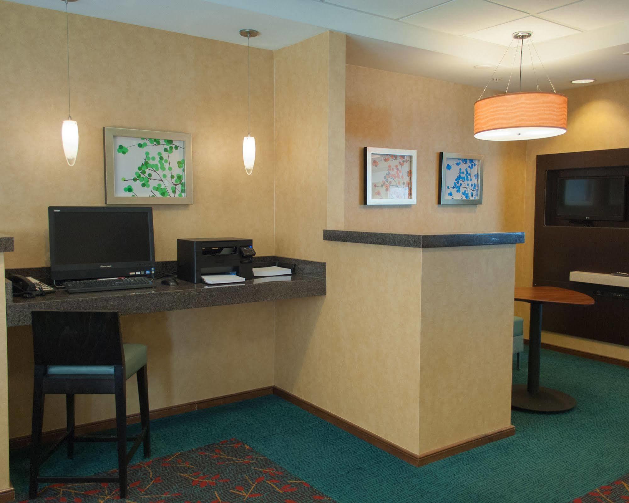 Residence Inn By Marriott Harrisburg Carlisle Buitenkant foto